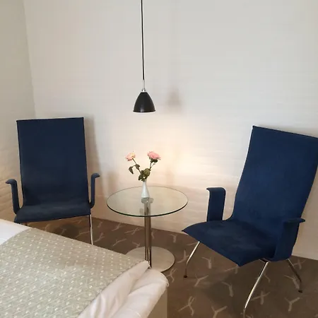 弗雷德里克六世酒店 欧登塞