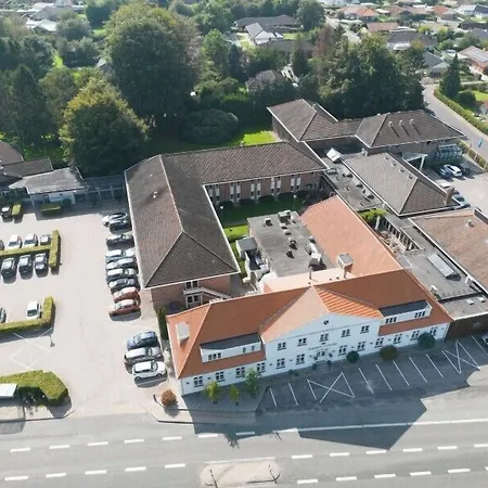 Hotel Frederik Vi's 4*