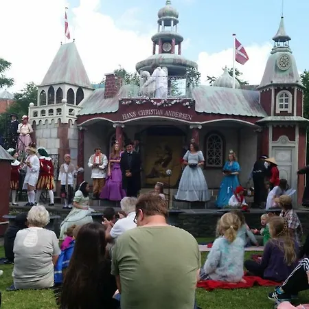 Frederik Vi's Hotel 4*