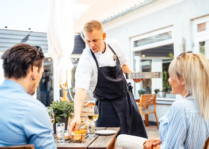 Frederik Vi's Hotel 4*